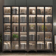 Puerta de vidrio de estantería de Zaitang Luz moderna Gabinete de exhibición de gabinete a prueba de polvo de lujo con puertas y almacenamiento de gabinete de soporte Combinación de gabinete estrecho Gabinete 120*30*15844 Vidrículas grises de marco negro