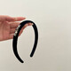 Idel spring and summer high-end velvet headband women's face wash high head pressure hair headband niche versatile outing retro hair accessories high-end letter headband F1565
