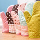 Shengying Oven Gloves Thickened Insulated Gloves Anti-scalding Gloves Microwave Oven Gloves Heat-Resistant Gloves Two Pack Coffee Wave Dots