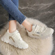 Playboy (Playboy) Damenschuhe für Winter Daddy Schuhe für Frauen plus Samtschuhe für Frauen kaltdichte Baumwollschuhe für Frauen warme Sportschuhe für Frauen 1623 Beige 37