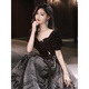 Lingkaqi Black Sequin Robe de soirée haut de gamme pour les femmes Luxury Luxury Niche Chinese Style Anniversaire Host Performance Long Jirt Picture principale L