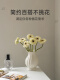 Xu Ling French ceramic small vase, high-end flower arrangement, retro American rose flower living room decoration, white cream style decoration