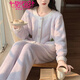 Pajamas de velours de corail modal pour les femmes en automne et hiver plus cardigan épaissis en velours ensemble de flanelle douce et mignonne pour l'usure en plein air 3881 à quatre feuilles L