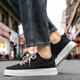 Fan Xiaoru Black Black Splaed Soled Shops Shoes Men's 2025 Nuevos deportes y zapatos casuales de skate sin desliz