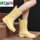 Katile Crocodile 2025 Nuevas botas de lluvia de tubo media a alta para mujeres Botas de lluvia de algodón de terciopelo integrado para adultos No-deslizan zapatos de agua para mujeres impermeables [tubo medio de 28.5 cm] Color de té de leche fijo 36 36