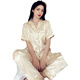 Le nouveau pyjamas de soie de Victoria Sexe et pratique Pyjamas nude pour femmes pour femmes en été Short 695 # peinture à trois pièces M (recommandée 80-100jin [Jin est égal à 0,5 kg]))