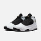 Nike (Nike) Chaussures masculines Sneakers d'été Jordan Max Aura2 Chaussures de basket-ball d'entraînement à la base de choc CK6636-107 42,5