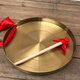 Sound und Idee verdickter Gong 40 cm 30 cm Big Gong Hochwasserprävention Warnung Gong 50 Gong Trommel dreieinhalb Musikinstrumente Props Plattierende Gong Hammer 50 cm Dicked Diasmesser Gong + Hammer