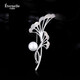 Eternelle French Eternal Bohemian Style Brooch Temperament Imitation Pearl Corsage Autumn and Winter Accessories Girl Birthday Gift