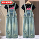 
Lingkaqi girls overalls suit summer 2025 new trendy and fashionable internet celebrity summer loose jeans medium-sized children's pants white graffiti short-sleeved + pink five-pointed star overalls 170