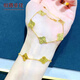 Réunion et réunion Golden Finder Flower solide à quatre feuilles Bracelet Clover pour femmes Bracelet en or de 999 pieds pour copine épouse Géné anniversaire de la Saint-Valentin. Version moyenne: Bracelet de trèfle à quatre feuilles d'environ 5,95 g, plus de remboursement de supplément