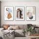 Huaixue moderne einfache Wohnzimmer Dekoration Malerei Nordisches abstraktes Sofa Hintergrund Wandhängemalerei High-End-Touch-Figur Triplet-Wandbild JD13548 50*70/50*70/50*70 Kristallbild PVC Schwarzer Grenze