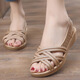 Changxiang Huili Mutterschuhe Sommer Sandalen Frauen im Freien im Mittelalter im mittleren Alter bequeme Anti-Rutsch-Kee-Resistante Fischschuhe ältere Oma Schuhe 052+1 40 kleinere Größe
