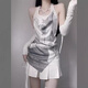 
Chaomengcheng American retro sexy hot girl fake two-piece sleeveless shirt for women in summer new tight outerwear vintage printed top XZ#9227 White M