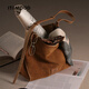Miaodi Lazy Hobo Einkaufstasche Neue Slack und große Kapazitätsumhängetasche Textur Pendler Crossbody Damenbeutel Kakao Brown + Kopfhörerbeutel Anhänger (Nerzhaar)