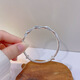 New Mobius Twisted Bracelet pour la nouvelle ligne des femmes sur une surface brillante ondulée Bracelet Best Friend Decoration M1478 surface brillante WAVY Circle haut de gamme] [1 morceau de bracelet torsadé]