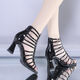 Yin Zhentian Römische Sandalen für Frauen 2025 Sommer Hufeisen Heel Mid-Heel Sandalen High Top Fish Mundschuhe High Heel hohl dicke Absatzschwarz 34