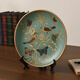 Tira American Country Ceramic Decorative Plate Ornamente zum Platzieren von Tellern und Betrachtung von Tellern für Wohnzimmermodellraum Ornamente zum Platzieren von Dekorationen zum Platzieren von Platzierungs- und Lieferhalterungen zum Platzieren