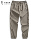 Baile con el lobo [tres defensas] Pantalones casuales de secado rápido para hombres de la cintura elástica de 2025 Summer NUEVA CONTRUTADOR JUVENTER PITURADORES 4005 Caki 701 S (165)
