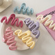 Hesi language cream jelly color wave clip girlish temperament hair clip back head hair shark clip high-end hair clip headwear dopamine wave clip random one