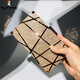 Holzspecker (Tucano) 2025 Neue Mode Nische Metallkupplungsbeutel Abendessen Acrylketten Crossbody Bankett kleine Handtasche Frauenbeutel Neue Goldrahmen - neues Goldprodukt