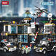 Hao Chuang Children's Toy Power Boy assemblage des blocs de construction Série de déformation de la police spéciale Modèle de prise de véhicule blindé Thunder Véhicule de transport armé lourd 1585