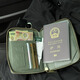 3 marchandises de voyage Clip de passeport Portefeuille PACLE MULTIFUNCTION INTÉGRÉ CLACLE CLAC CLAC CLACEMENT DE Rangement Air Clip Clipt Antift Brush Green 10.5 * 15,5 * 1,5 cm