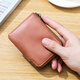 Предпочтительный подлинный кожаный кошелек Lakala Sheep's Portable Complet Integrated Zip Ship Mini маленький кошелек мужской многофункциональный маленький мешок для монет темно -синий цвет