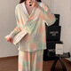 Colorful Gems Ice Silk Pajamas Femme à manches longues à manches longues à manches longues Deux pièces Guangzhou Treize lignes KKH-12392 180 XL
