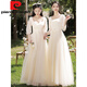 Pier Cardin Bridesmaid Suit Champagne Couleur Le nouveau style peut être porté Niche Long Slim Long Long Manched Robe pour femmes. Couleur de champagne moyen / manches moyen / long collier de petit carré de style B cette année 2xl