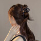 Xiangwan Hairpin Hairpin Women's Retro French Camellia Clip Women's Shark Clip Advanced Hairpin Plate Hairpin Plate Hairpin Plate Hairpin Plate Hair Plate Hair Plate