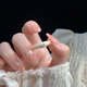 Lao Fengxiang Lotus S999 Fuß Silber Gold Ring Lady der einfache Kreis chinesischer Stil neuer chinesischer Stil 520 Geschenk für die Geburtstagsfuß -Silber -Herz -Sutra -Goldring der Freundin der Frau