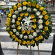 Aitong chrysanthemum flowers wreaths, old people's death, funerals, funerals and sacrificial supplies, tomb sweeping and commemoration, door-to-door delivery in the same city, compassion for people, 1 wreath, intra-city delivery, support for appointment date