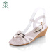Holzspecker Sommer neuer Stil 2025 Flat Heel Frauenschuhe Rindfleisch Sehne Sohle exponierte Toe Mutterschuhe mit mittlerer Übernahme flacher Sohle