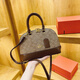 Cool Kangaroo KQ Shell Bag Women's 2025 New Printed Tote Bag Niche Design Fashionable One-Shoulder Crossbody Bag 2023 Black 2025