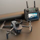 [avec télécommande d'écran] Aircraft à télécommande de drone haute définition avec des appareils photo et des jouets pour enfants L'hélicoptère des avions n'est pas un drone, 1 puissance électrique en 4 batteries [Boîte de stockage de stockage + pièces consommables + Nouveau]