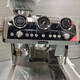 Delonghi Silver Knight Mise à niveau Cold Brush Edition Grinding Semi-automatique EC9865 Machine de café pour Utilisation à domicile Version européenne EC9865 National EC9865 Electronic General Ticket