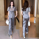 Xin Yimei Fashion Set Damen 2025 Sommerstil Female Abdeckung von Fleisch schlampig Kurzarmhemd Wide Legs Ice Wire Zwei-teiliger grauer XL [Gewicht 111-120jin [Jin gleich 0,5 kg]]