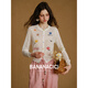 Banana CICI 2025 Été Nouvelle fleur de couleur contrastée Fleur de bambou brodée BAMBOO COUCH ROND CARDIGAN TRICHÉE C252MY722 BEIGE M