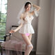 Nouveau style de robe de mariée sexy robe de mariée blanc pyjamas mariée tentation sexy aux épaules pure et excitée petits seins émotionnels transparents innocents costumes blanc + 9756 + modèles de taille moyenne 80-120jin [Jin est égal à 0,5 kg]