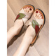 Specht-Mutter-Hausschuhe für Frauen im Sommer tragen echte Lederweiche Sohle mit mittleren Alters Sandalen flache Nicht-Schlupf-Sandalen für mittlere und ältere Menschen großer Größe 1278 Beige 35