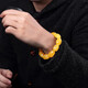 DL 1998 Fett Donglai Qualität Bienenwachs-Armband Tianlan Bernstein nach einem Ring-Armband Hühnchenöl Gelbbaltsee A4877