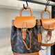 Coach (Coach) American Coach Women's Bag Harper18 Rucksack 25 Kutschen Druck Frauen Draw String Backpack Computerbag Xiang Bule