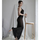 
Erlos sexy lingerie passion seduction suspender sexy nightgown lace transparent long skirt women's socks bathrobe home clothes sm role-playing long cheongsam mesh backless perspective free slender black 1392 single size - without socks