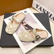 G. Duckids Little Yellow Duck Girl Slippers use zapatos de playa para niños fuera de 2025 Summer Nuevo ausente de tamaño mediano de sandalias de sandalias de sandalias de albarico