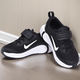 Nike (NIKE) summer Nike Velcro running shoes mesh breathable ultra light soft sole sports men and women large children's shoes RU9856 2088 black and white 34 (inner length 21.5cm)