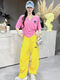 Nrdcz Top avec pantalon de travail pour femmes 2025 Summer de la bande de roulement de la bande de roulement Suisse à manches courtes T-shirt Square Dance Team Uniforme 3877 Dragon Fruit Clothes + 3878 White Pants S 80-100jin [Jin est égal à 0,5 kg]