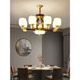 Moins (NVC) Nouveaux lustres chinois Lumières de salon Couleur de noix Chinois chambre à coucher de chambre à manger lumières modernes et atmosphériques chinois lampes classiques chinoises hx9928 tête à trois couleurs lumière