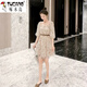 Woodpecker (Tucano) Quadratchiffon Chiffon Kleid für Frauen Sommer 2025 Neue Street-gebratene kleine Person, die das Alter reduziert und schlank und hüftgerüste Mesh Feenrock Aprikosenfarbe aussieht 9435 Erster Geschenkgurt XL