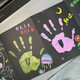 Jiaojing accordion print accordion print palm handprint drawing folding memorial book couples graduation season pigments can be washed all students. General model [48 handprints can be printed] length is about 3887mm, 12 colors acrylic paint + 2 brushes + color palette